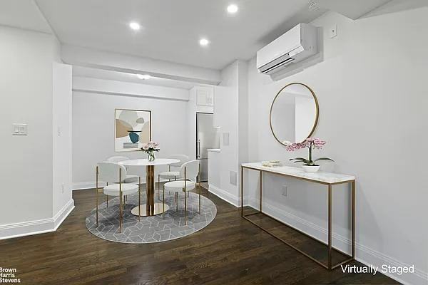 E 89th St #3D - Photo 3 of 20