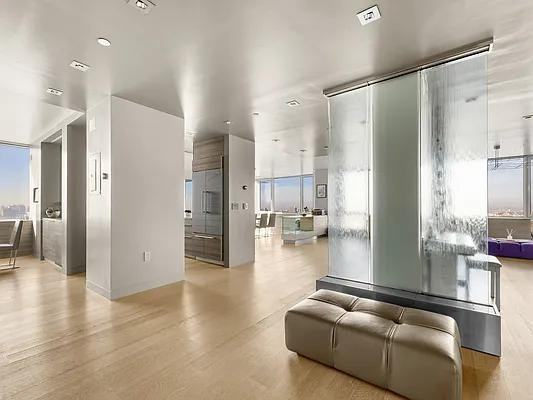 W 42nd St #39A - Photo 4 of 20