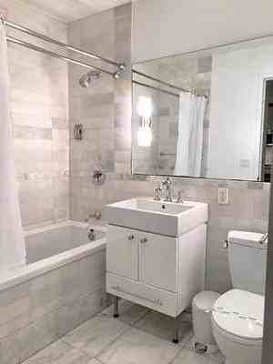 W 42nd St #21N - Photo 2 of 20