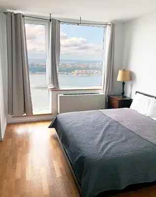 W 42nd St #44A - Photo 4 of 20