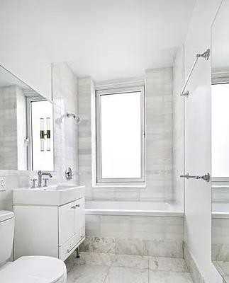 W 42nd St #31J - Photo 5 of 20