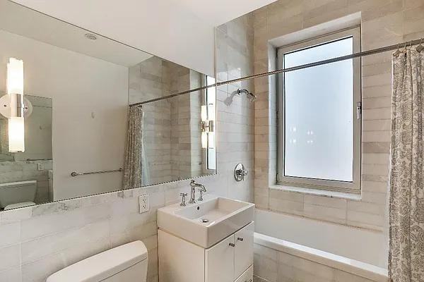 W 42nd St #42B - Photo 4 of 20
