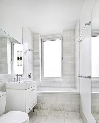 W 42nd St #11M - Photo 6 of 20