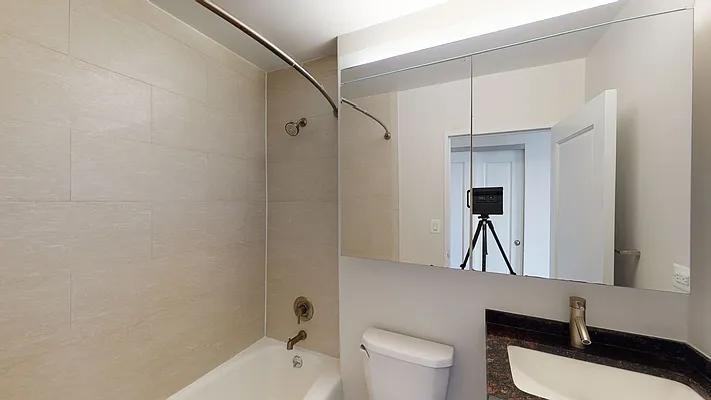 E 34th St #S28F - Photo 4 of 10