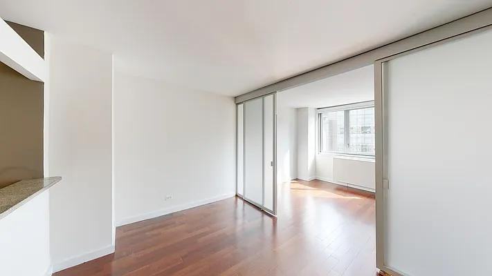 E 34th St #S08F - Photo 2 of 10