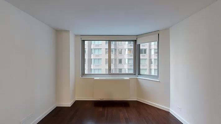 E 34th St #N09M - Photo 2 of 10