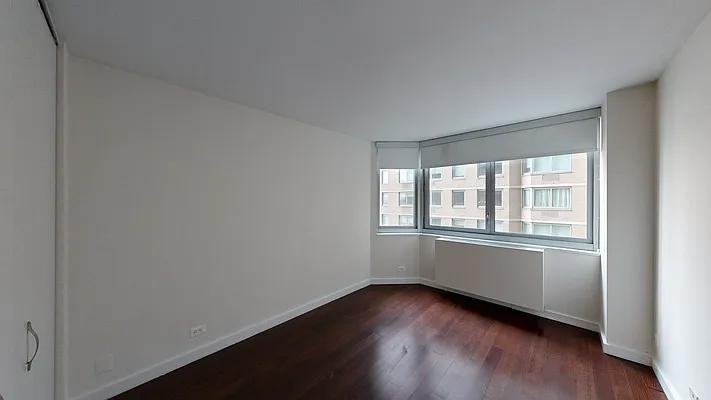 E 34th St #N09M - Photo 3 of 10