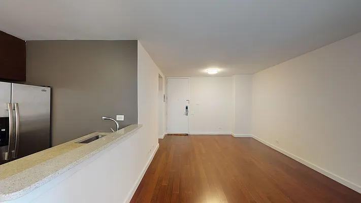 E 34th St #N09P - Photo 2 of 10