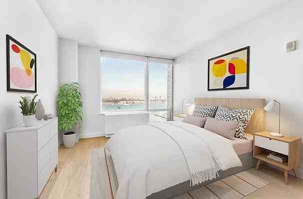 W 45th St #2608 - Photo 2 of 20