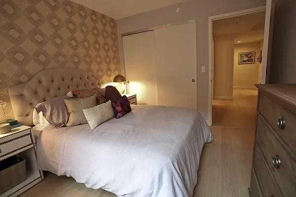 W 45th St #509 - Photo 3 of 19