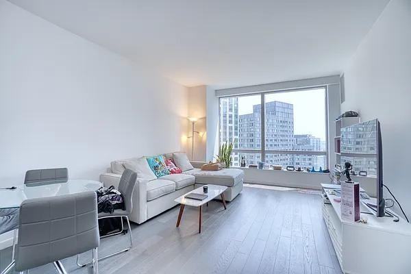 City Pt #25K - Photo 4 of 20