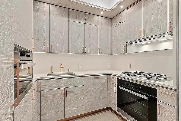 Willoughby St #36J - Photo 4 of 20