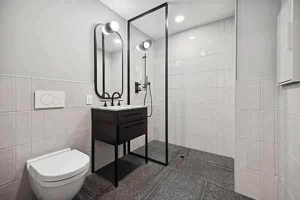 W 47th St #718 - Photo 4 of 20