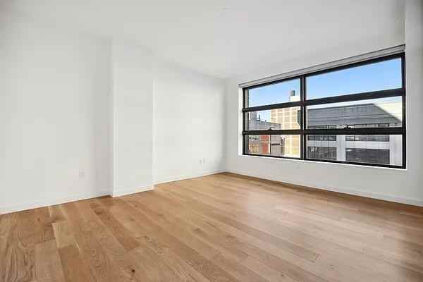 W 47th St #718 - Photo 7 of 20