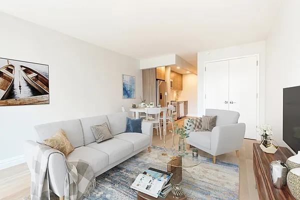 W 48th St #041D - Photo 2 of 15