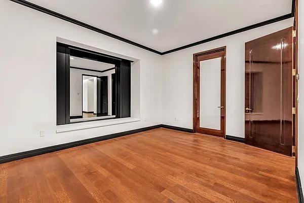 W 53rd St #23F - Photo 4 of 19