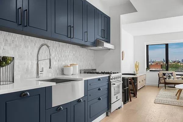 Clermont Ave #0221 - Photo 4 of 20