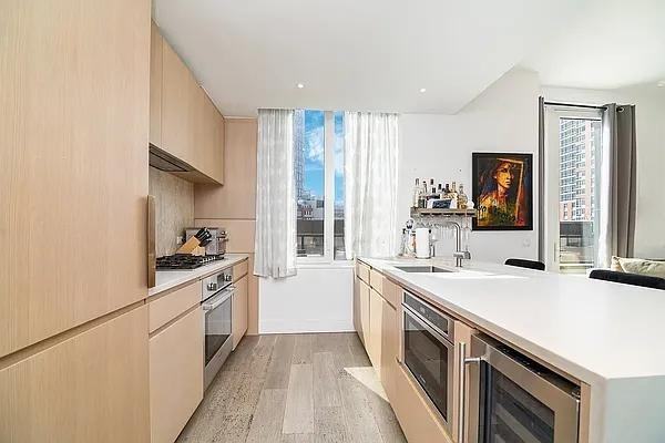 Nevins St #10C - Photo 2 of 20