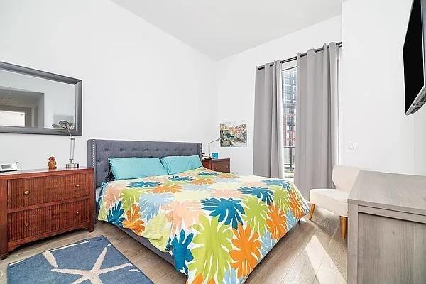 Nevins St #10C - Photo 4 of 20