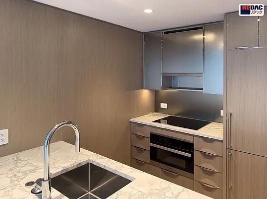 W 56th St #34F - Photo 5 of 20