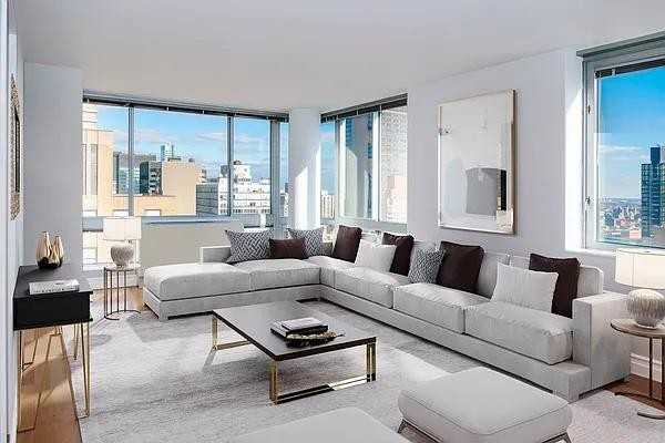 E 44th St #44C - Photo 2 of 20