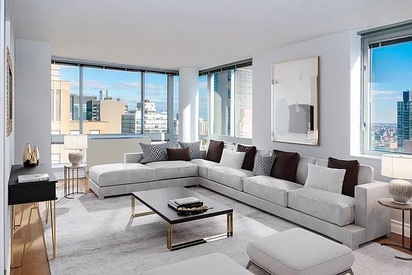 E 44th St #38C - Photo 2 of 20