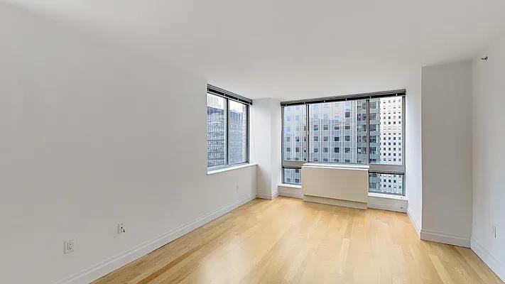 E 44th St #47B - Photo 3 of 20