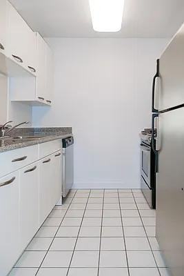 E 44th St #48D - Photo 6 of 20