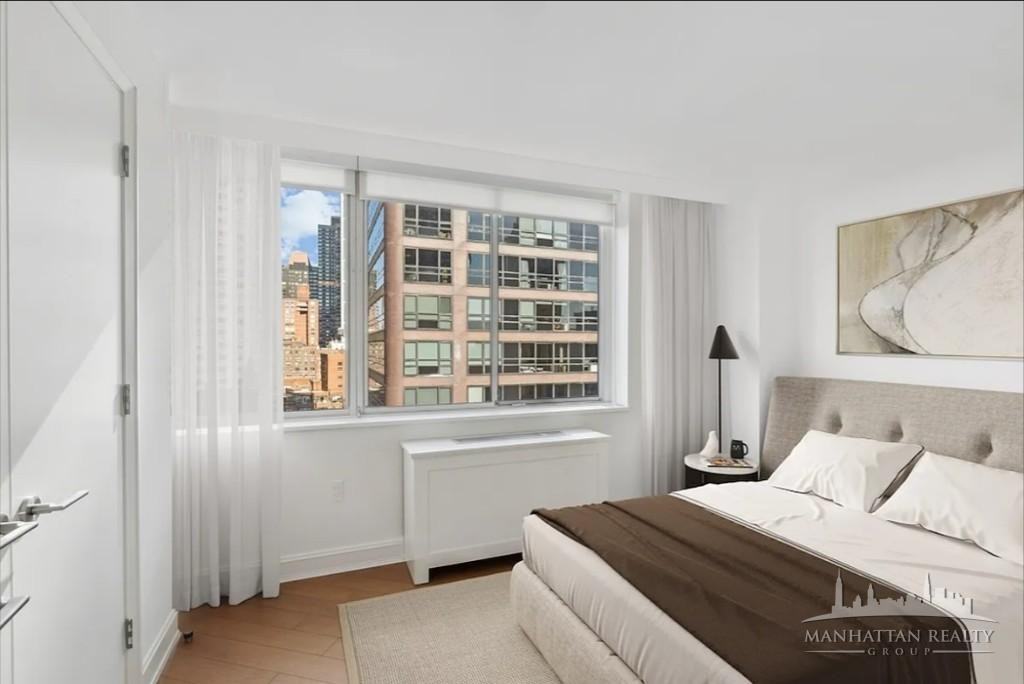 E 54th St #1910 - Photo 6 of 15