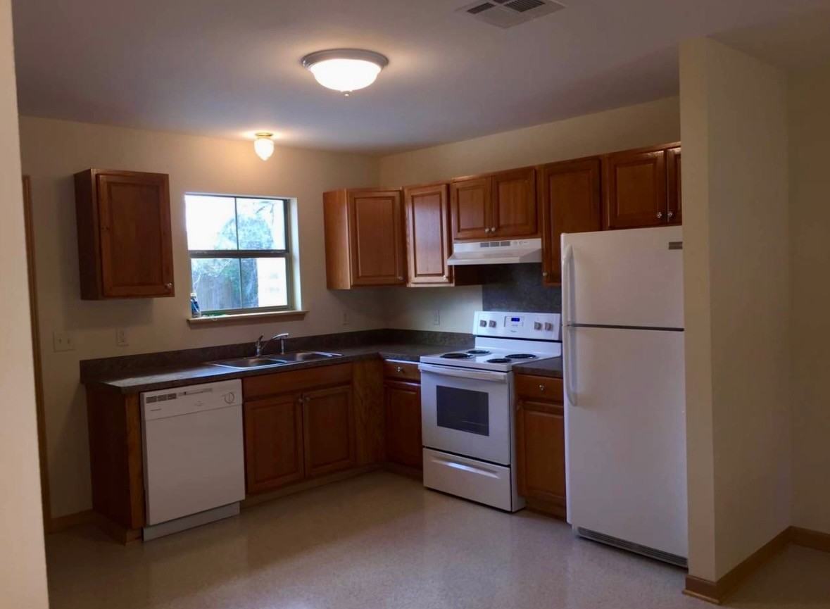 Harmon Landing - Photo 3 of 7