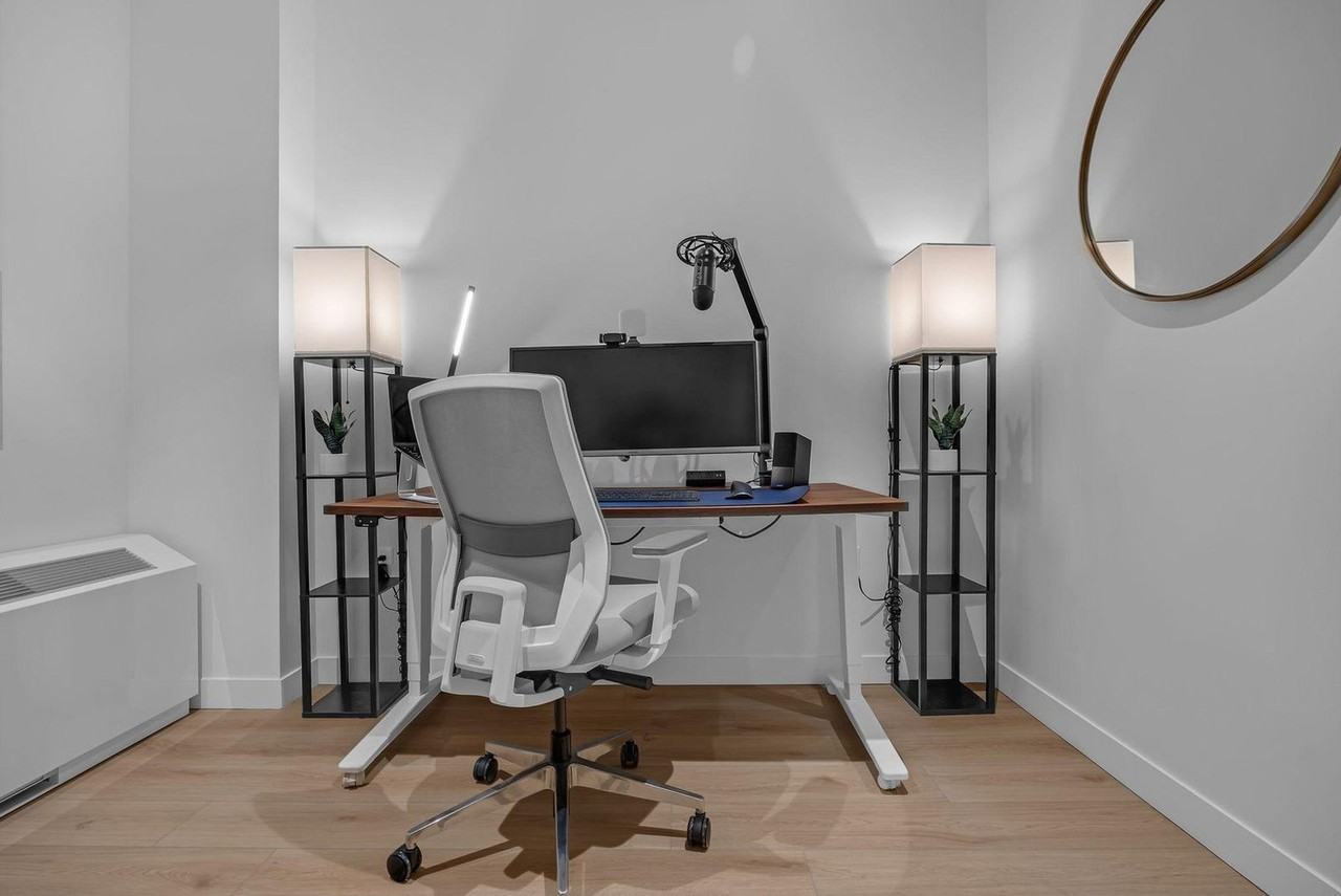 160 Water St #1230842P - Photo 6 of 26