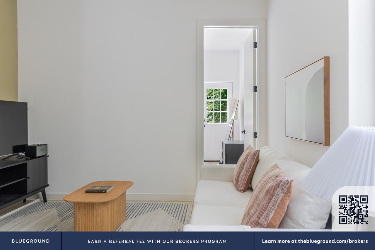 311 Eckford St #1895 - Photo 4 of 23