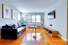 1420 W Abingdon Dr - Photo 1 of 1