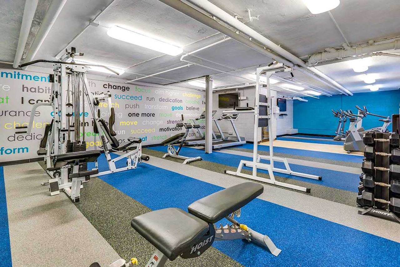 1420 W Abingdon Dr #1035600P - Photo 5 of 27