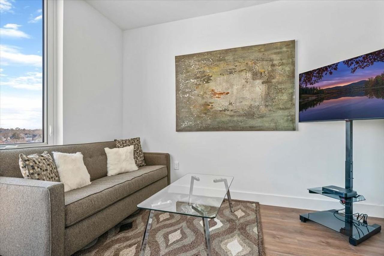 57 Bank Street - Photo 2 of 58