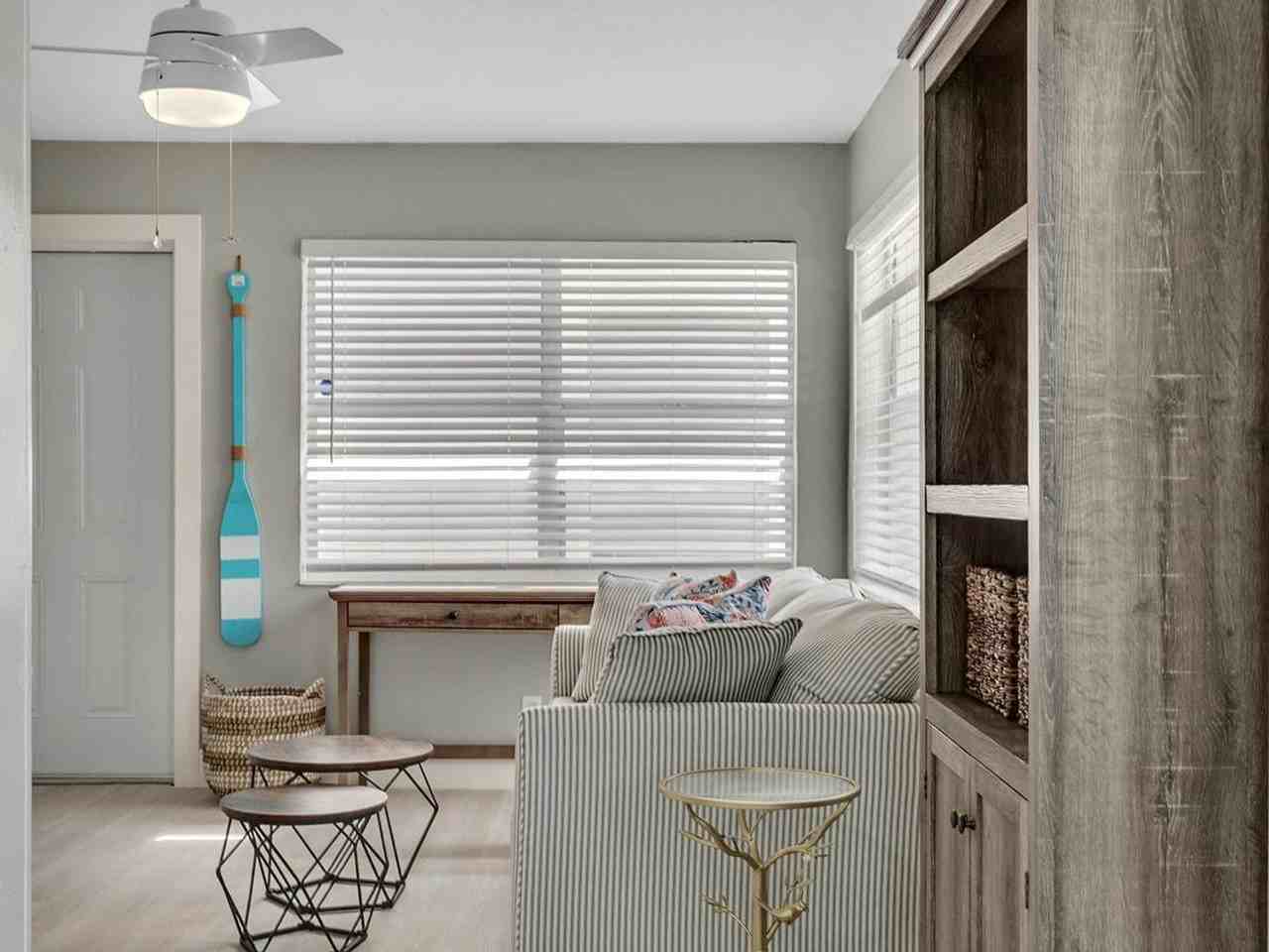 318 Walnut Street #1239362P - Photo 5 of 24