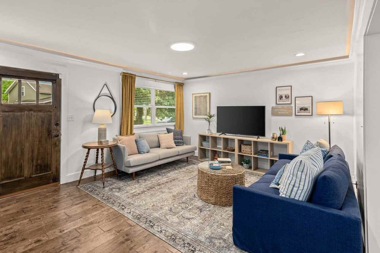 305 Nw H St #1241296P - Photo 6 of 47