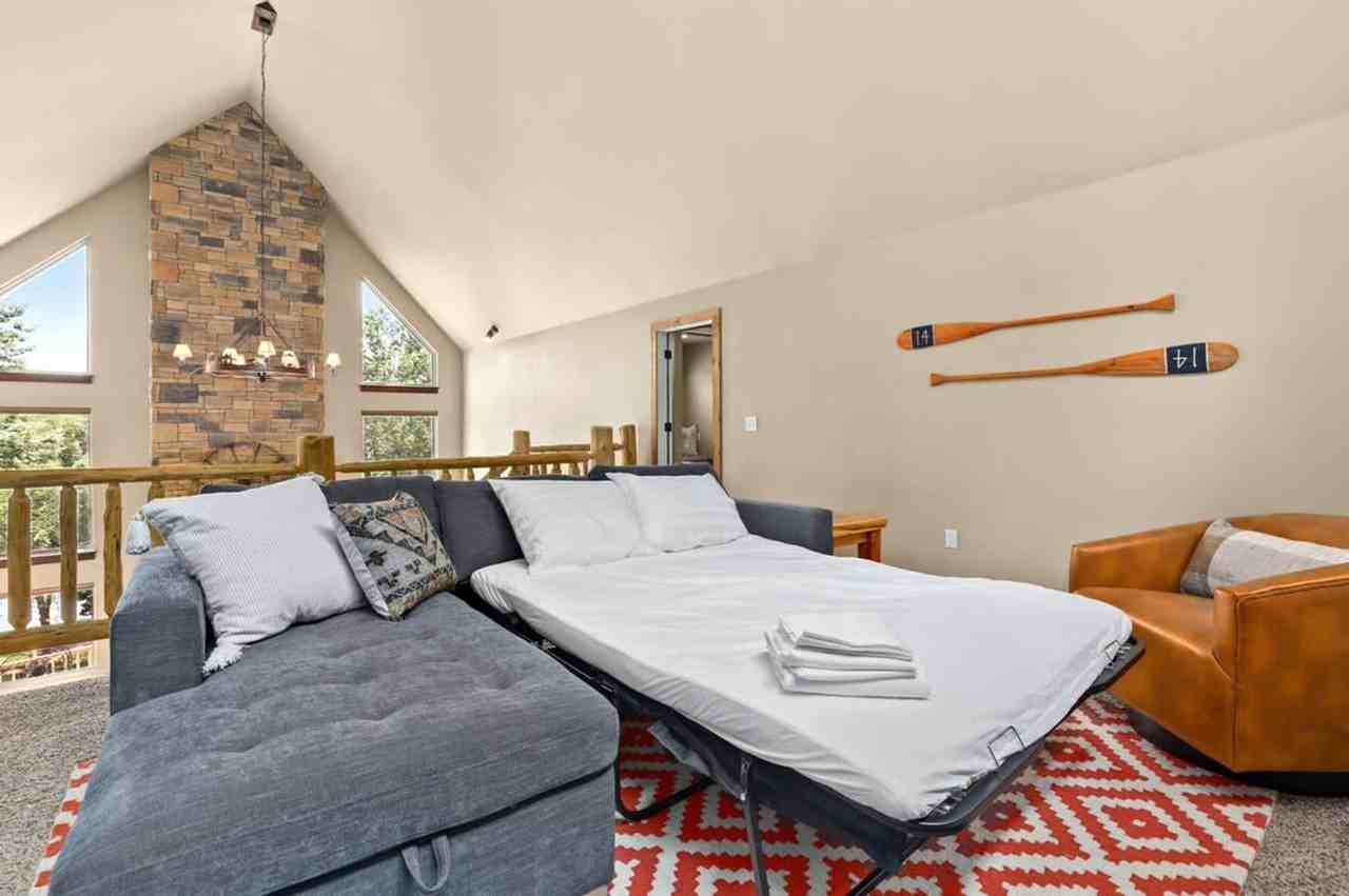 19845 Groth Rd #1241319P - Photo 5 of 50