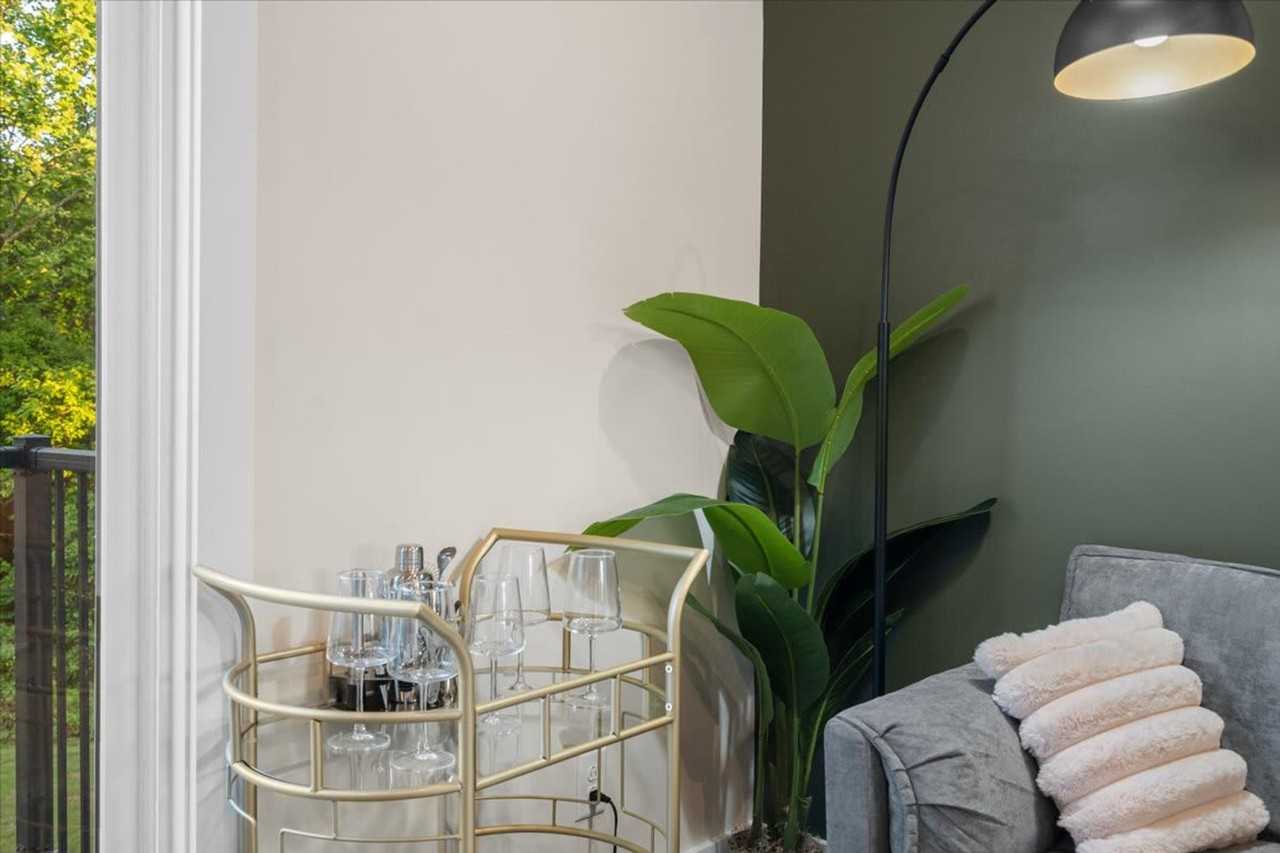 2005 Clarksdale Dr #1241753P - Photo 3 of 23