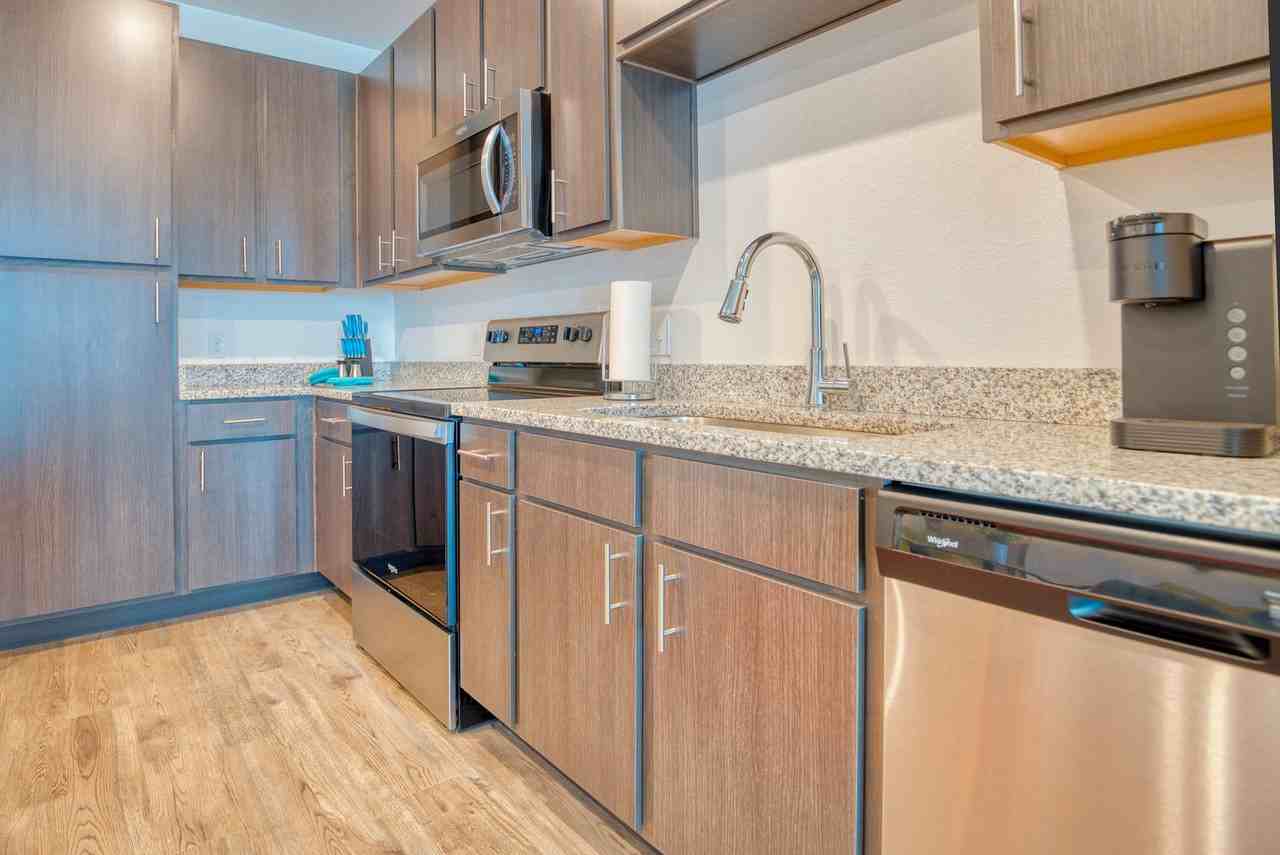 2548 Sw 13th St #1243568P - Photo 4 of 20