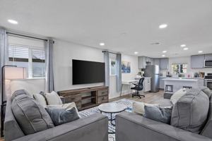 featured image of 4010 W Sherman St