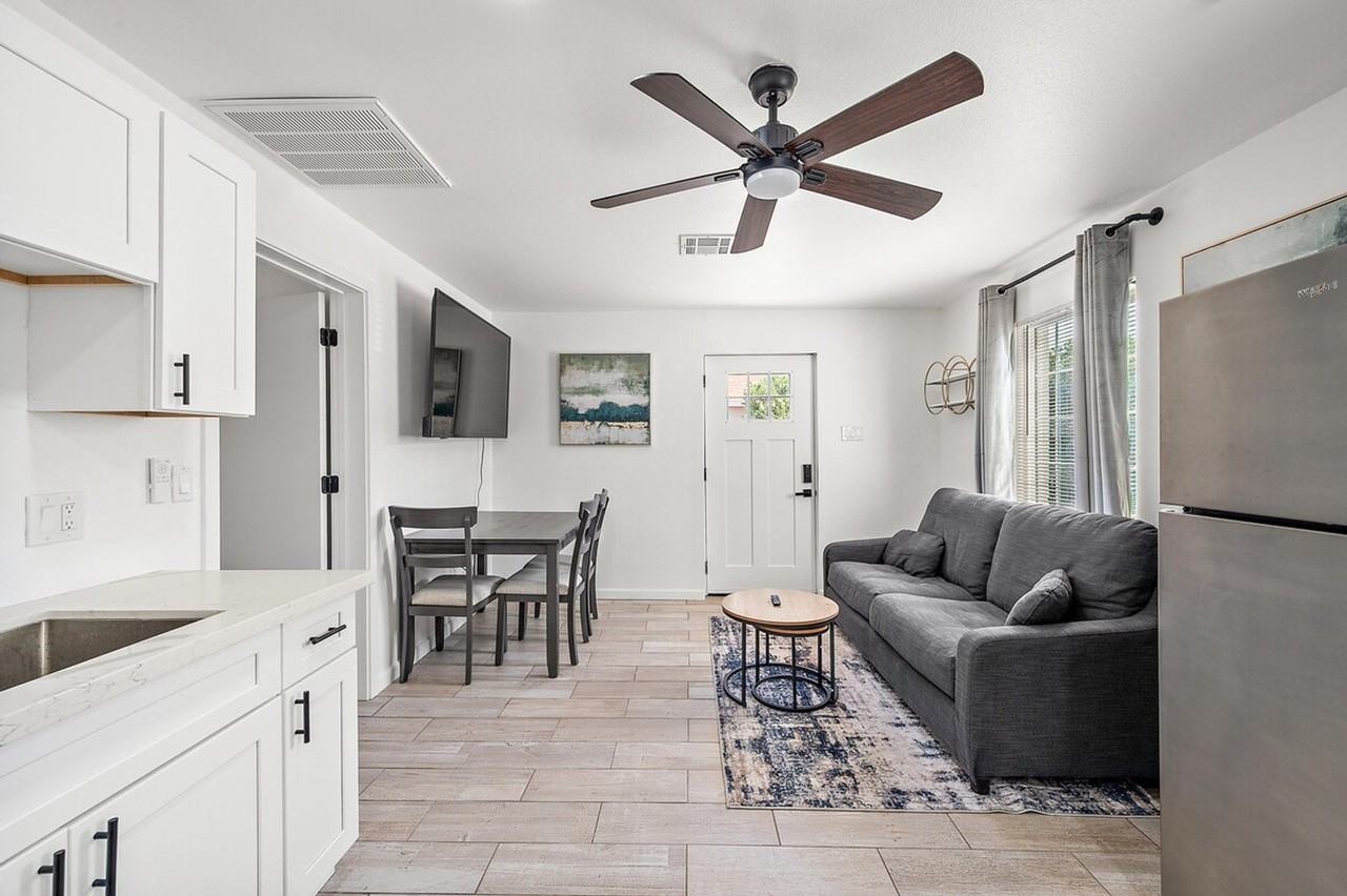 2228 W Georgia Ave #1244317P - Photo 2 of 20