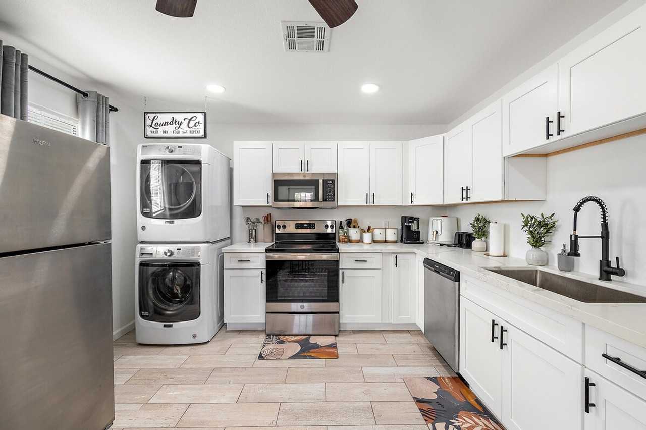 2228 W Georgia Ave #1244317P - Photo 5 of 20