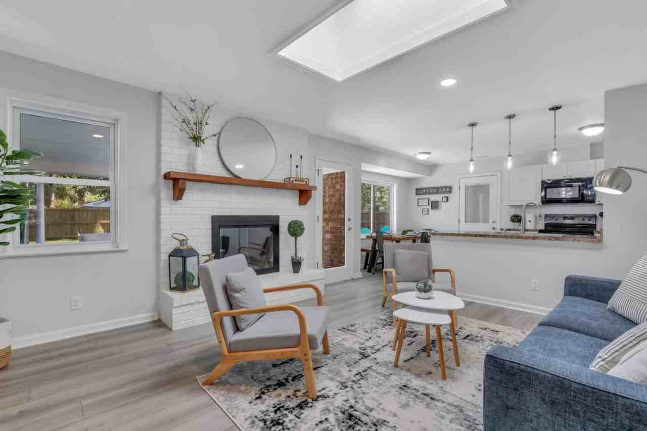 402 Symons St #1244794P - Photo 7 of 25