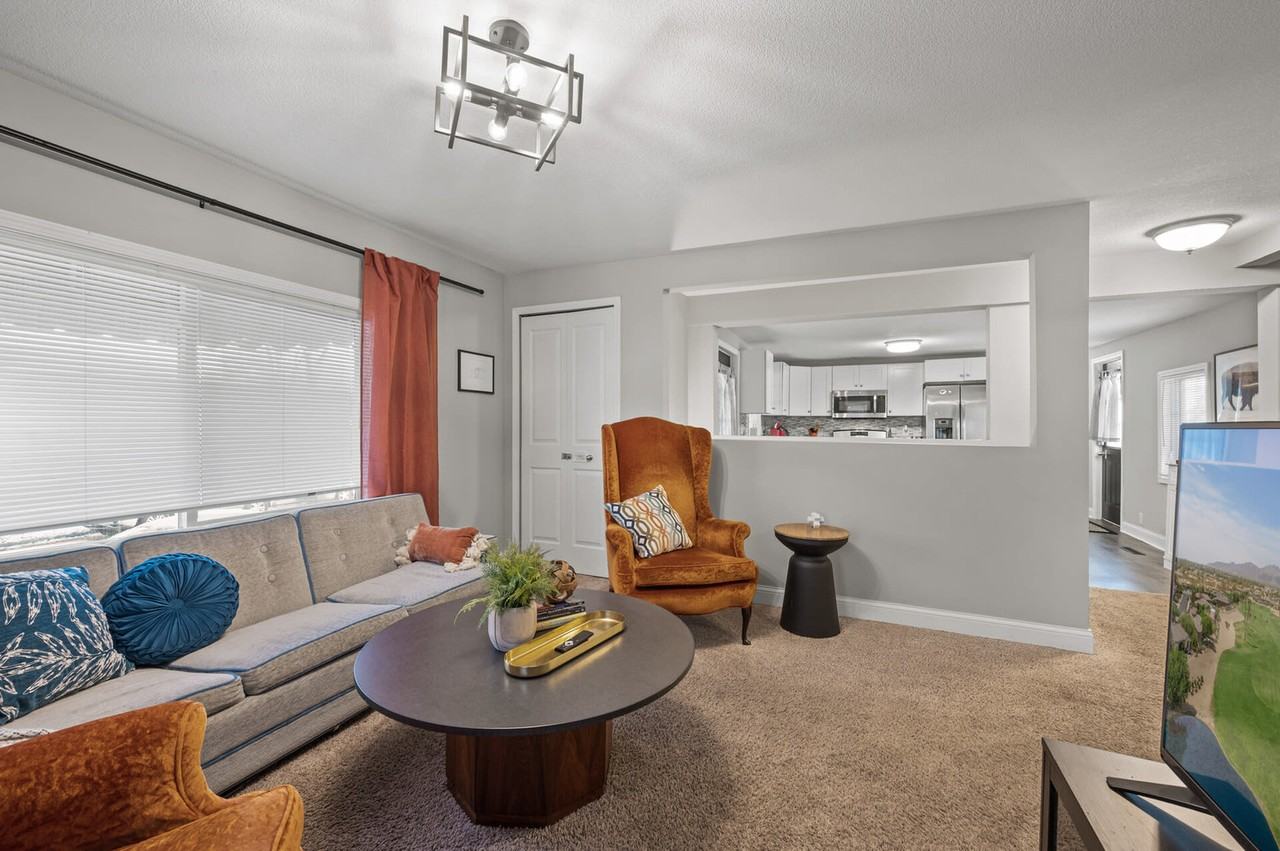 771 Buffalo St #1244907P - Photo 2 of 43