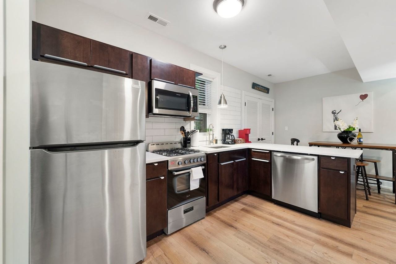 2207 W 18th St #1244930P - Photo 4 of 30