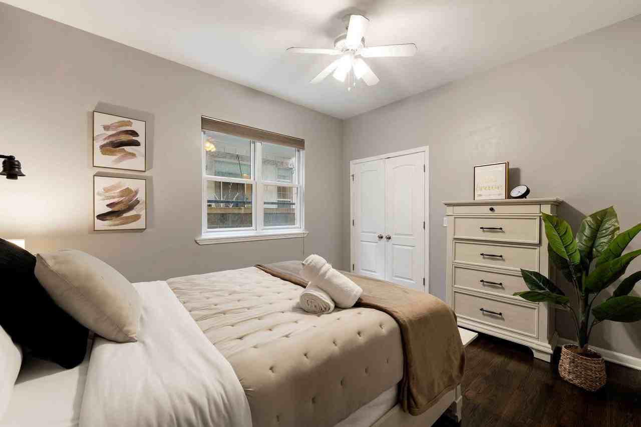 1909 S Michigan Ave #1244939P - Photo 6 of 50