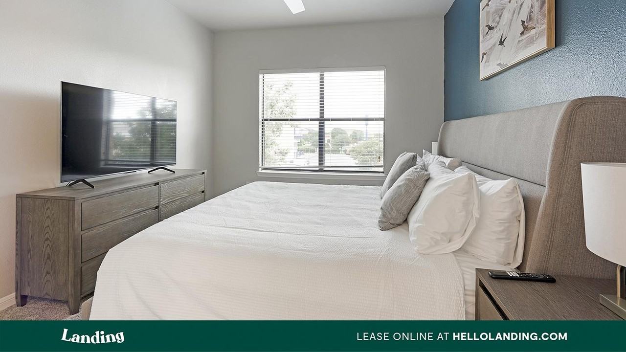 11022 Culebra Rd - Photo 7 of 50