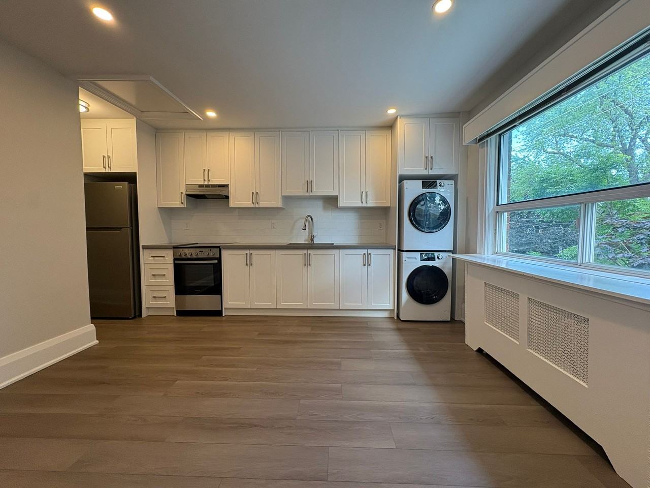 124 Ascot Avenue #2 - Photo 4 of 10