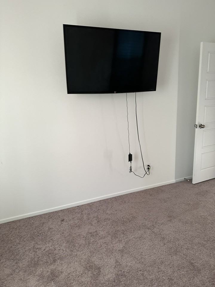 1540 Pinyon Ln - Photo 2 of 18